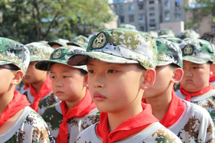 立德强身爱我中华蚌三小少年军校意志磨练月汇报考核圆满落幕