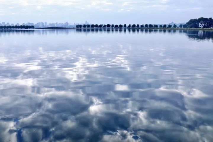 孤独星球旅游纪录片,孤独星球2019年旅游