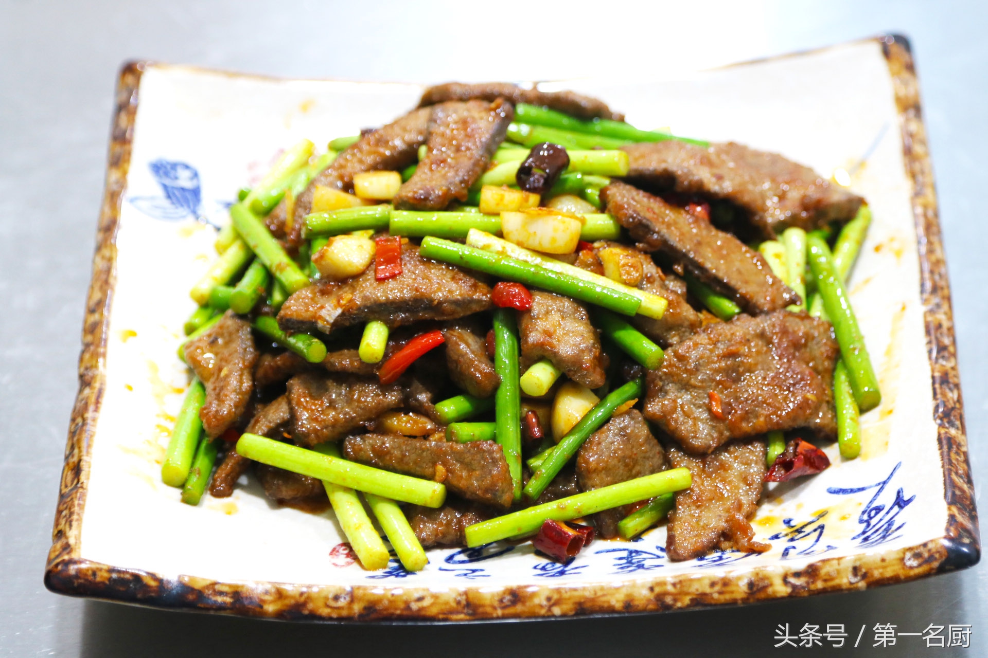 猪肝最嫩的做法,猪肝最好吃的做法视频