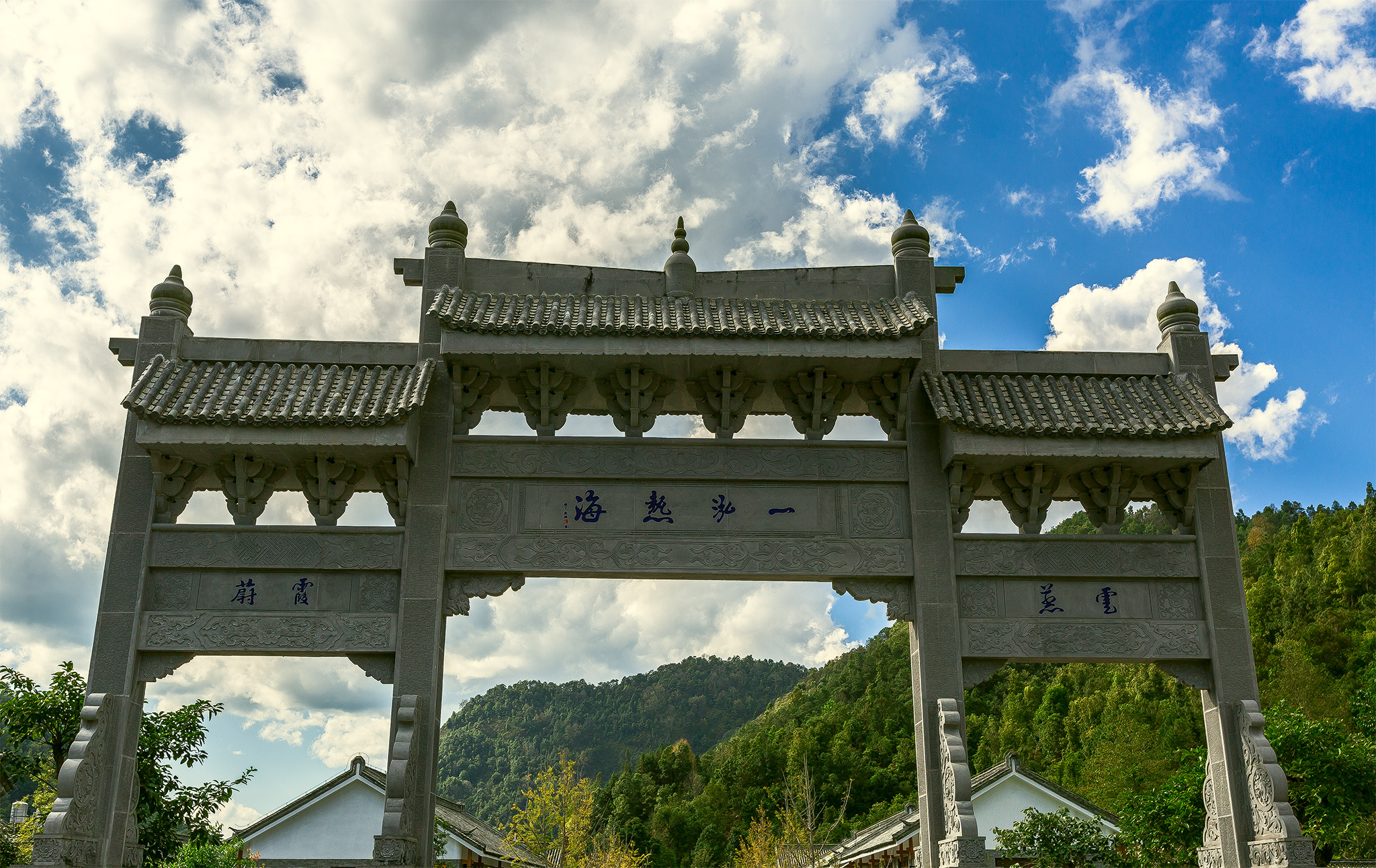 登火山探险,登上火山看世界