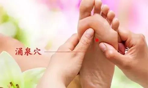 脚气药膏测评15天彻底去除脚气,治脚气出汗型脚气用什么效果最好