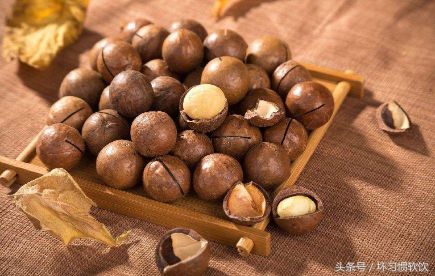 各种干果的营养价值及功效,十二种坚果的功效与作用