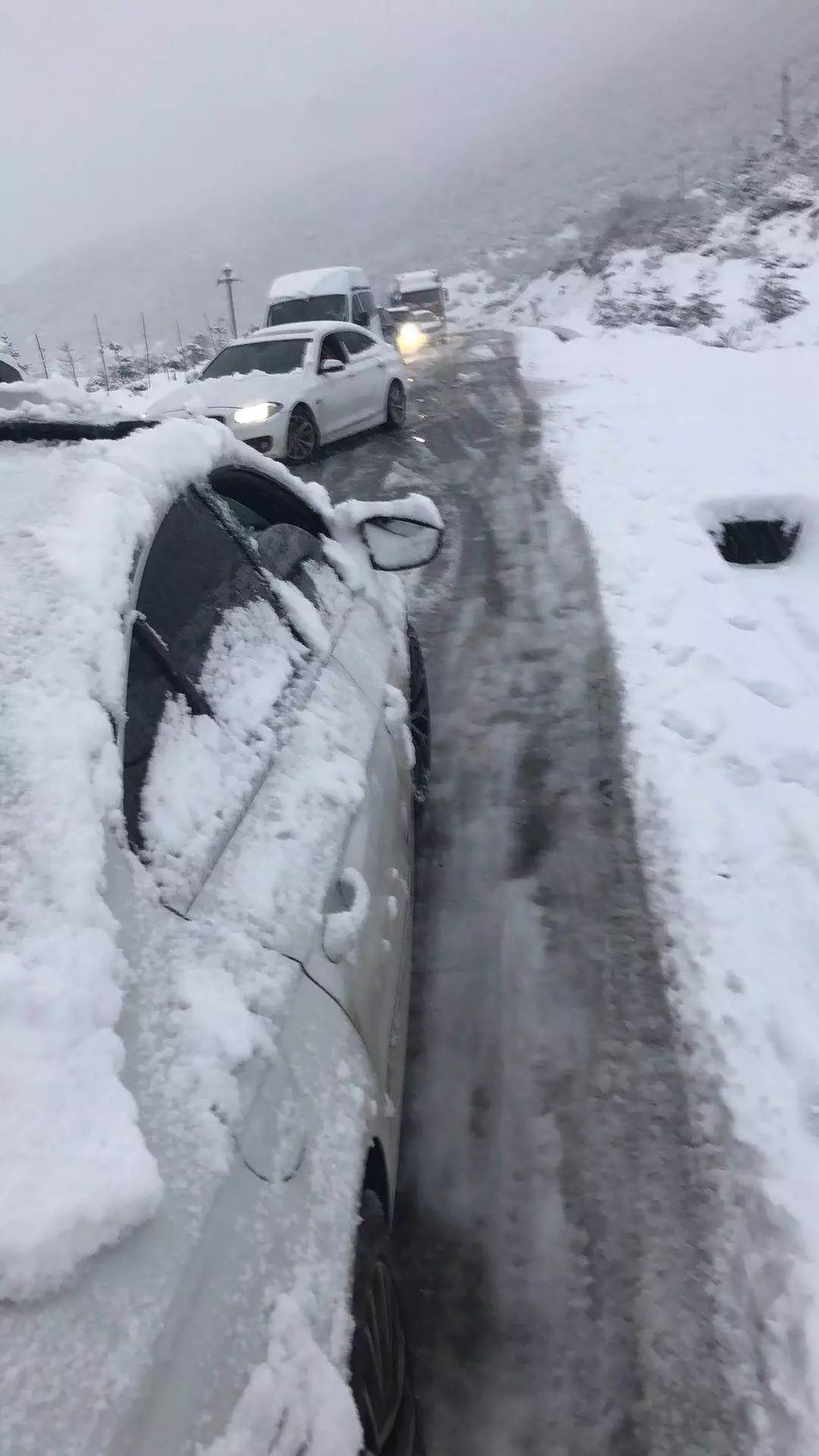 去稻城有没有不翻折多山的路,去稻城先过康定还是折多山