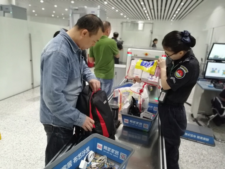 白云机场入境免税,白云机场出境购买烟酒