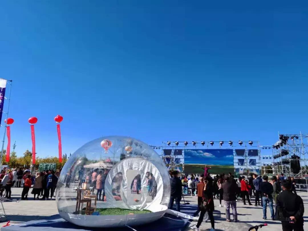 “浪漫草沙城，梦幻星空屋”2018网红泡泡屋体验之旅今日启程！