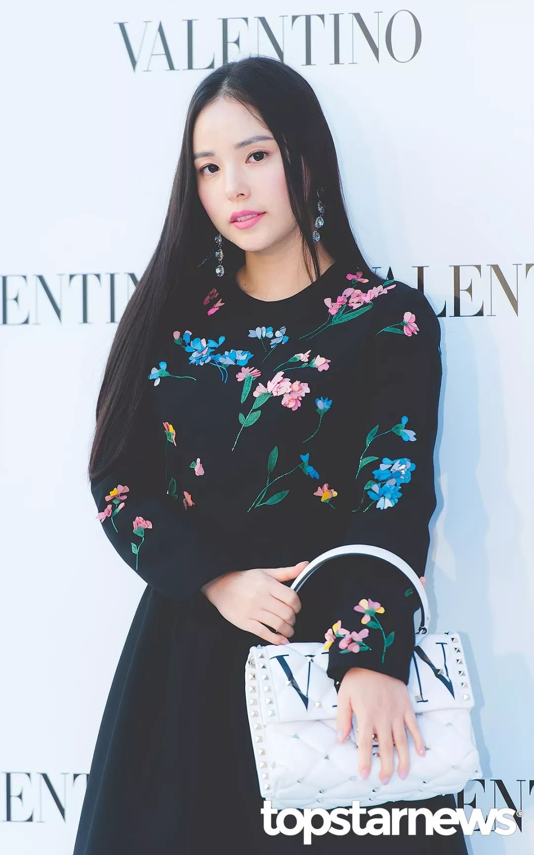 jennie闊╁浗绌挎惌,jennie绌挎惌鎺ㄨ崘