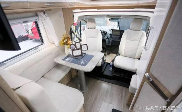 2.2米限高福特全顺,新全顺低顶能过2米限高吗