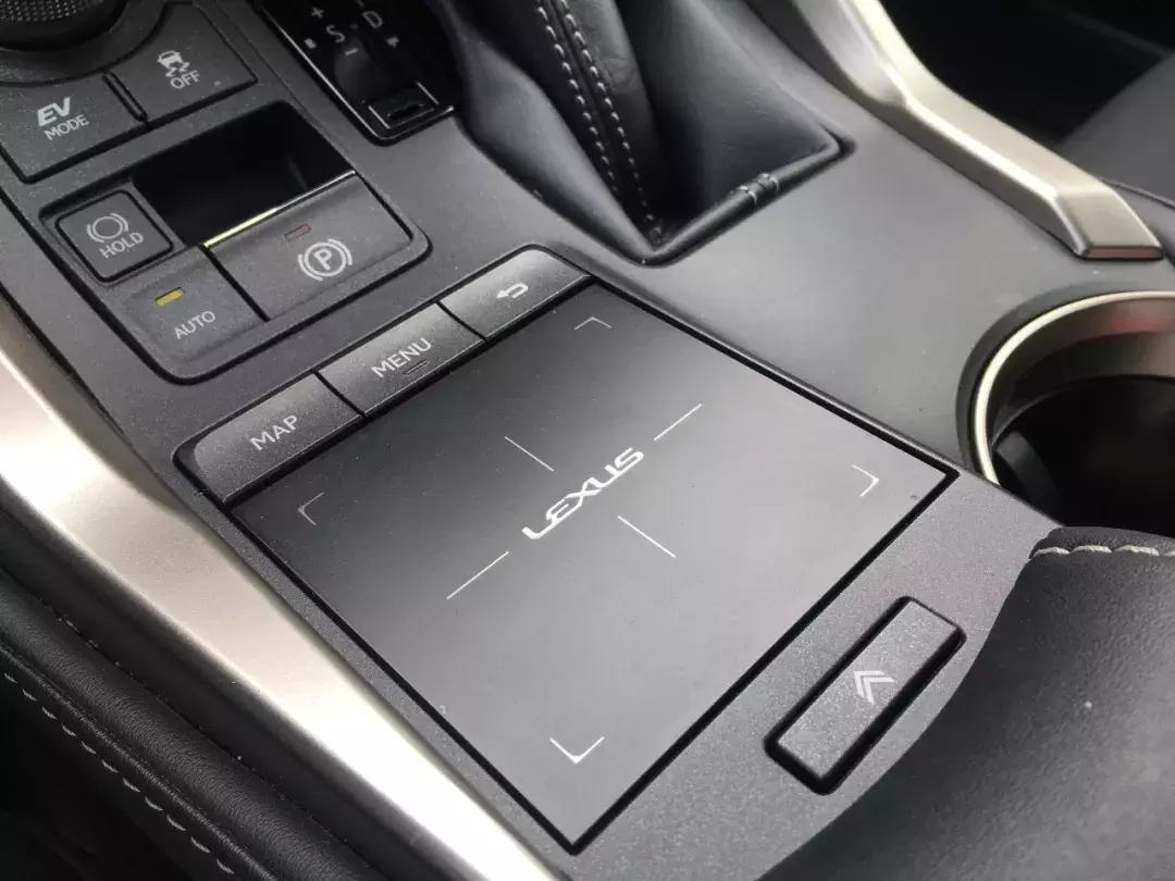 雷克萨斯nx300fsport评测,17款雷克萨斯nx300fsport