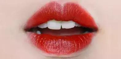 口红这几种颜色千万不要选,什么牌子的口红不敢涂