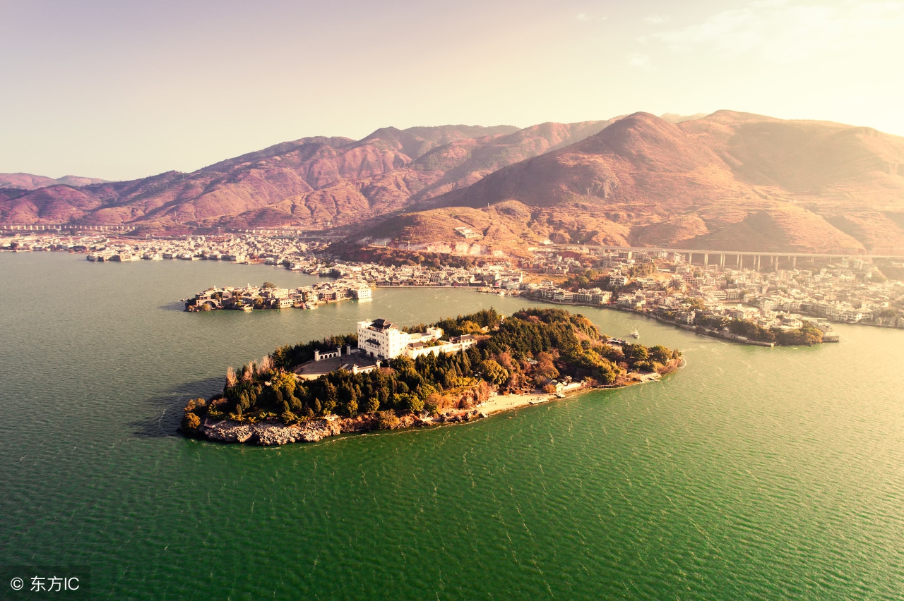 司马台长城鸟瞰古北水镇,北京周边游古北水镇司马台长城