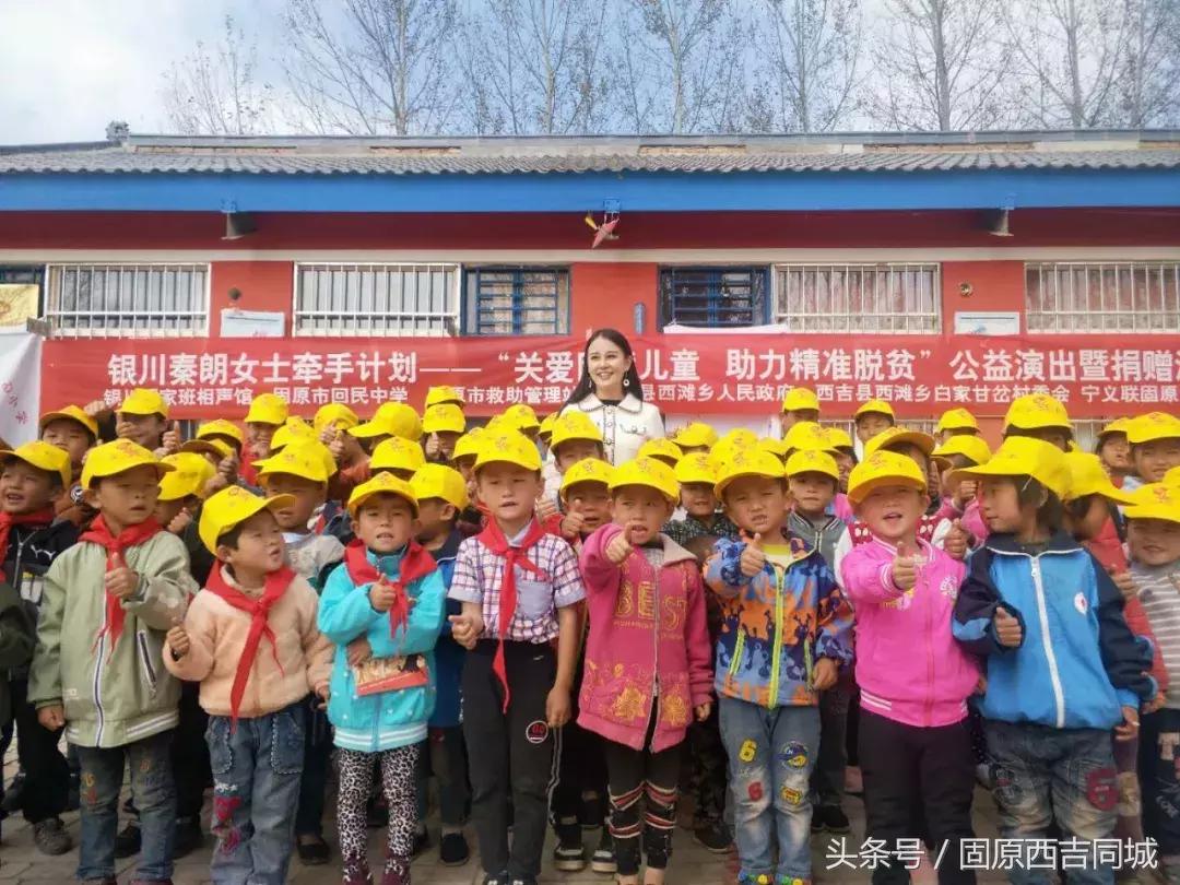 最美残疾女孩90后,90后最美女孩照顾父母