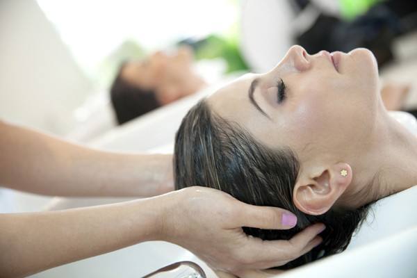 产后脱发的原因及解决方法,产后脱发太严重五大方法助你改善