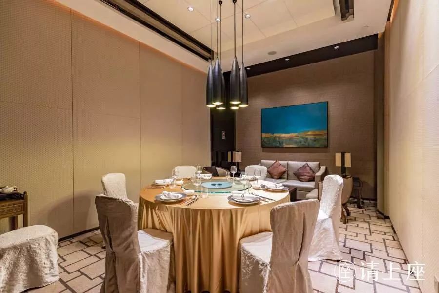 米其林五星级餐厅有多离谱,提前一个月预定的餐厅完整版