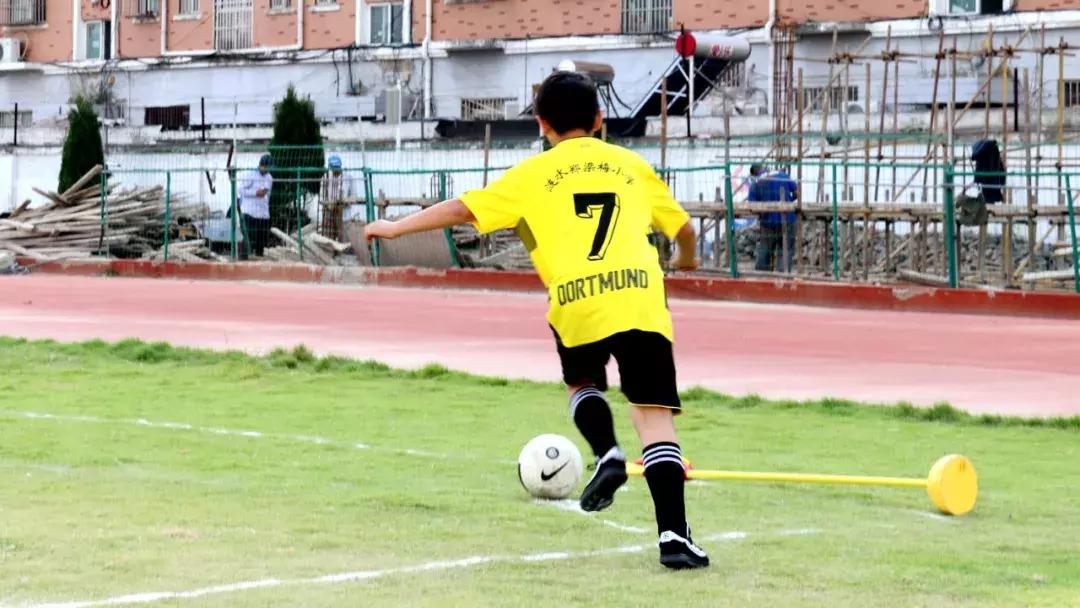 郑梁梅中学足球队员,涟水县郑梁梅小学2019