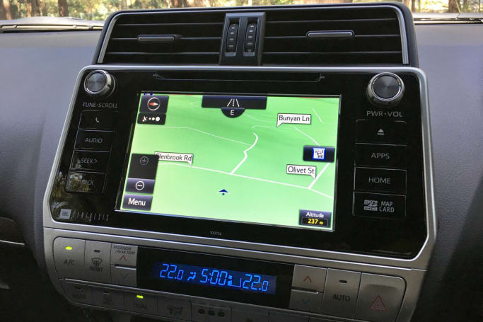 新款2.8t普拉多柴油驾驶感受,丰田普拉多自吸四驱