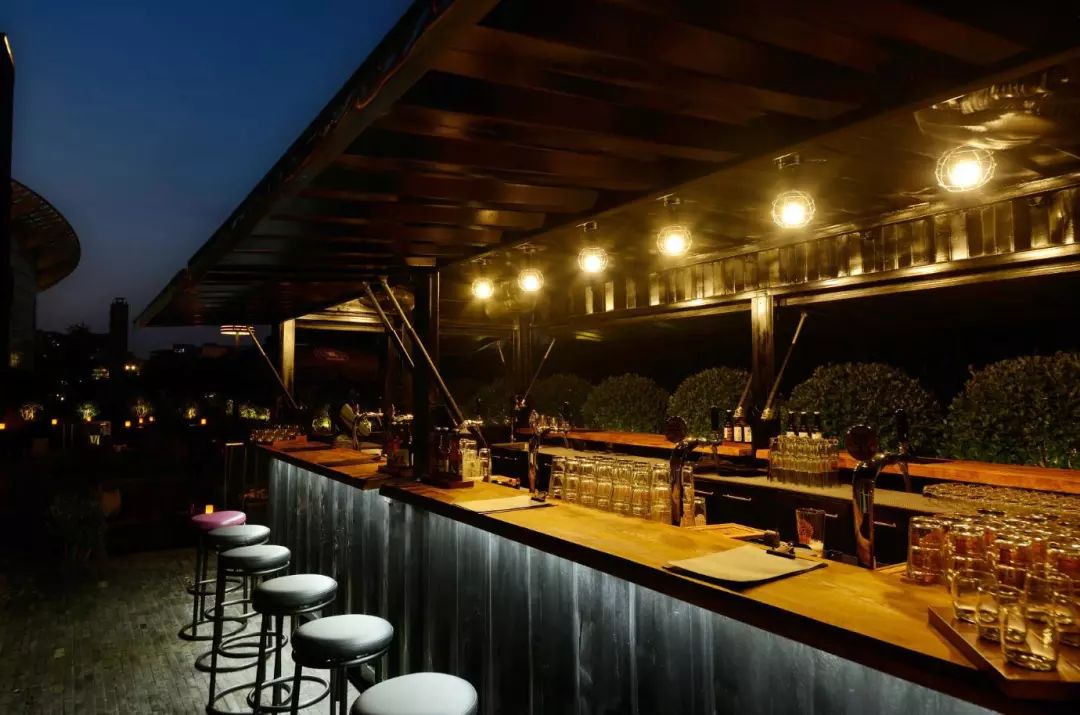 换上明星酷美短发秋天还有更多好去处等你来探