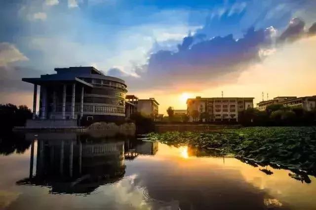 神一样的大学!南京邮电大学要说第二,没人敢说第一了!