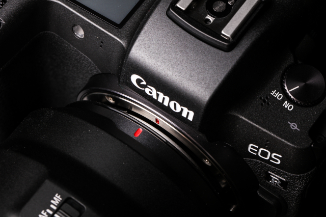 佳能专微电池续航好吗,佳能高感升级