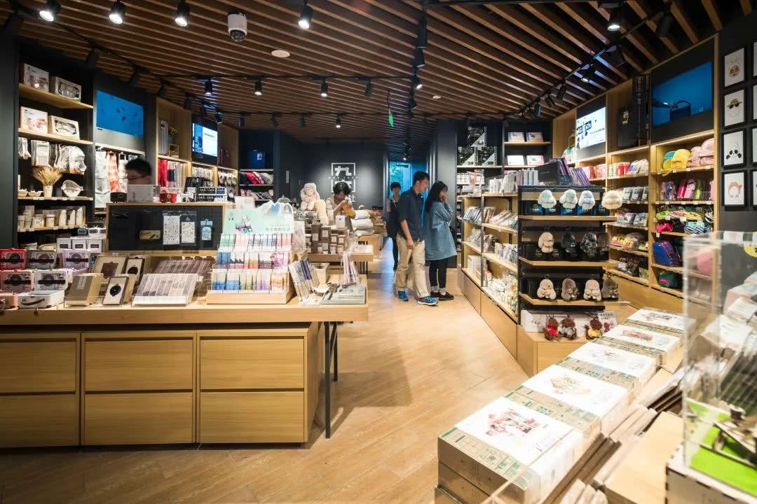 领取优惠券100点券,领取优惠券到店18元即可体验