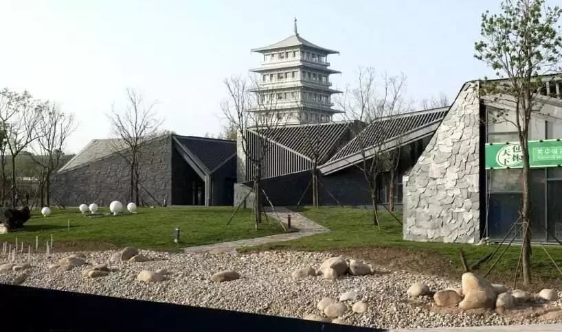 设计师去广州网红景点,西安必去十大网红景点图片