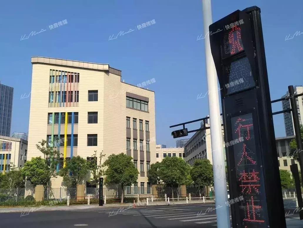 入户三年才能上对口小学,入户3年才能进学校