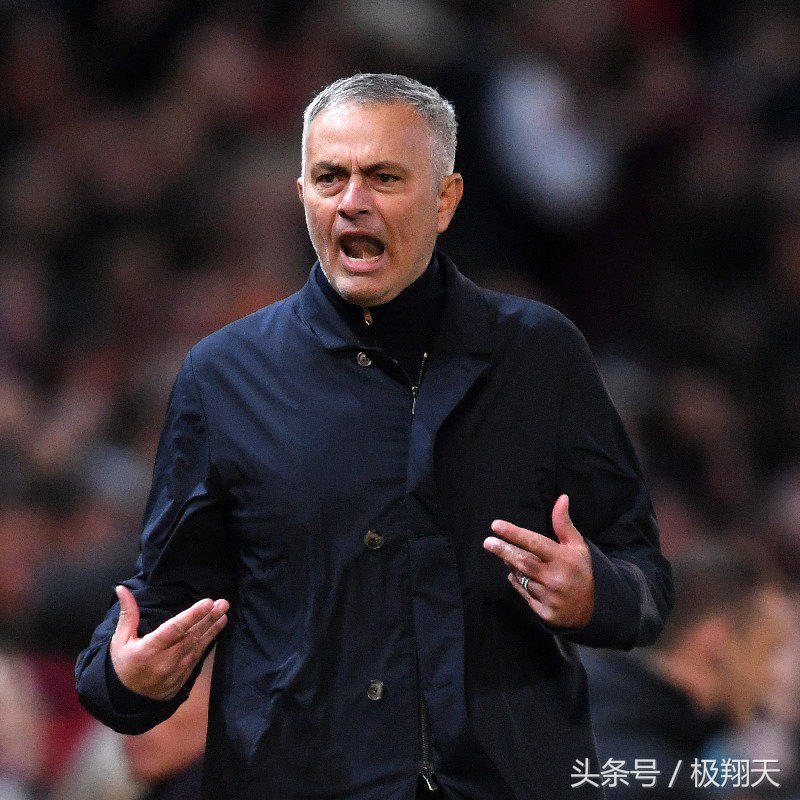 穆里尼奥对曼联的表现,曼联2-0纽卡夺冠解说