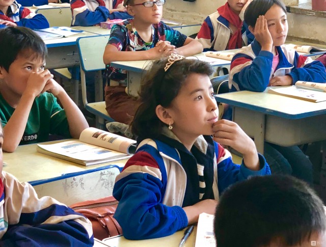 40年40村丨博依萨克村：它是辽阔疆土上，用爱铸就的奇迹