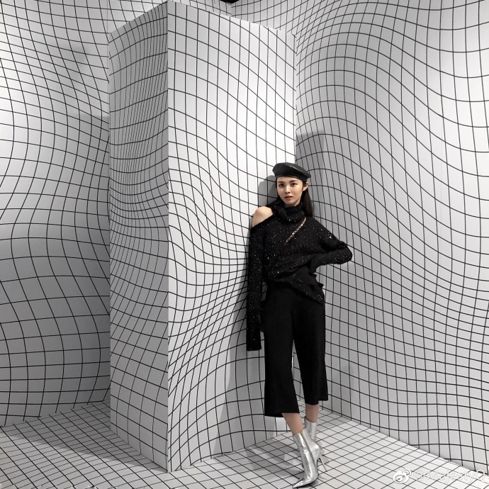 海胆红人041｜穿梭秀场名字就有矿专注创业神颜神能力