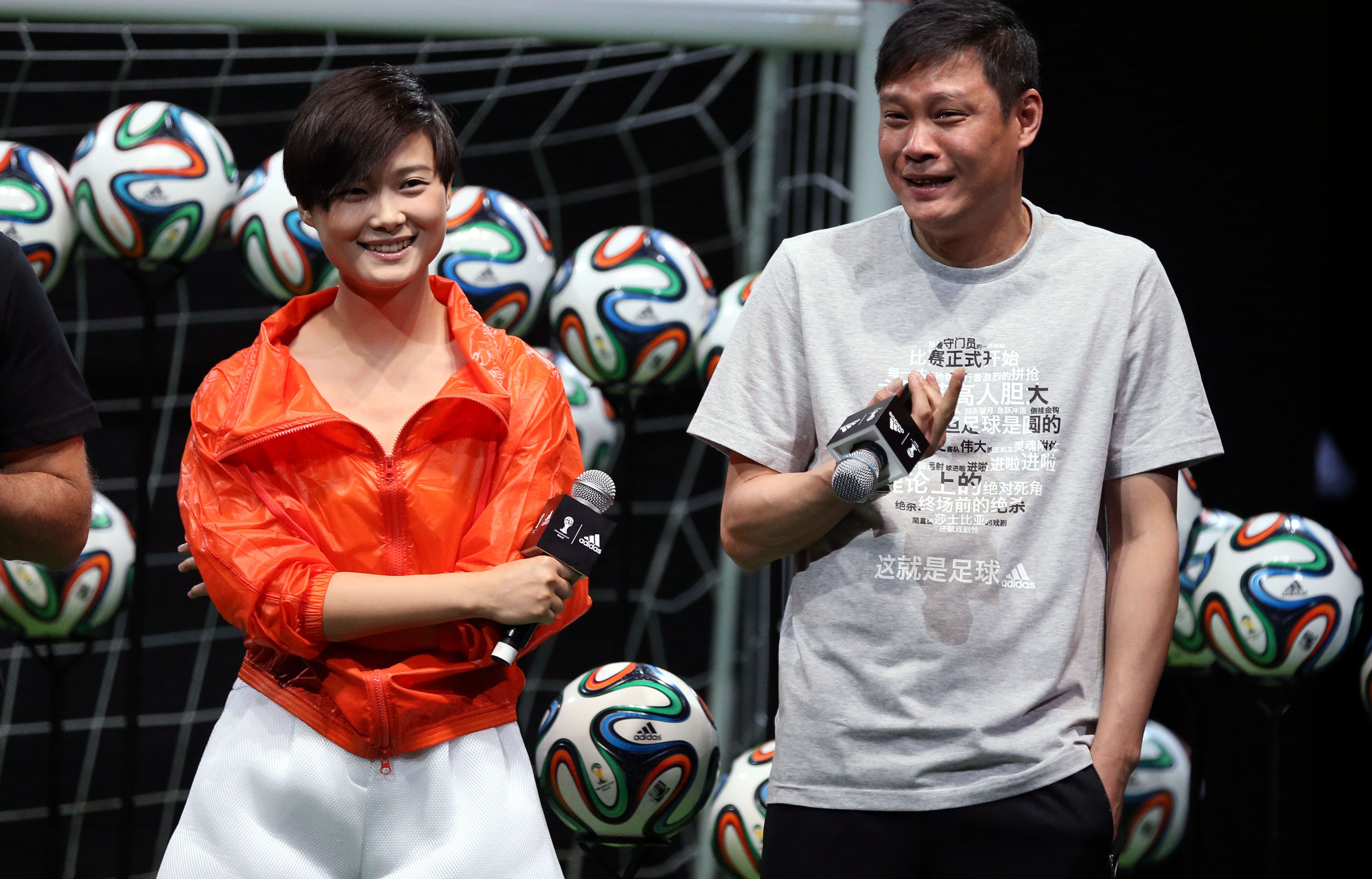 空姐+球员曾是黄金联姻，如今空姐主动出击……