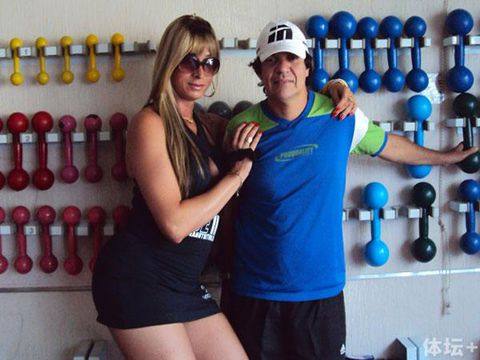 瓒冲潧鍗楃編涓夋澃,瓒崇悆鍗楅儹鍏堢敓