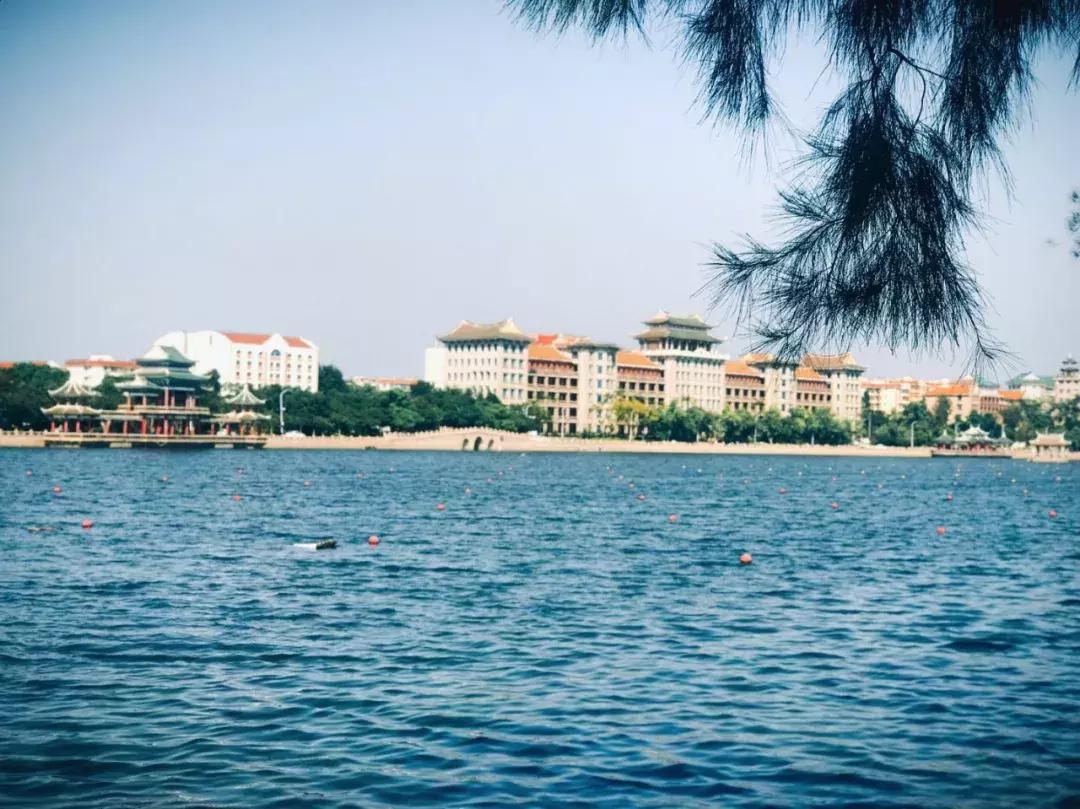 厦门80年代的卷烟厂,他花2年的时间改造,最后的模样惊艳所有人