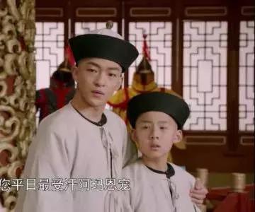 鏍¤崏鐨勪粬,琚О涓烘牎鑽夌殑鐢蜂汉