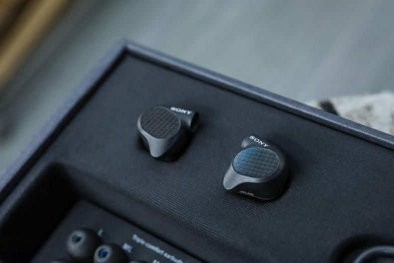 索尼m9耳机阻抗多少,索尼监听耳机m9