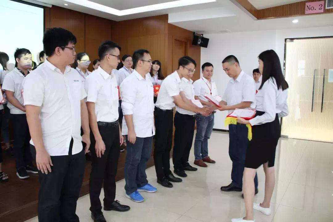 鍏勫紵鎼烘墜骞惰偐鍏卞垱杈夌厡,鐟炲痉绮惧伐