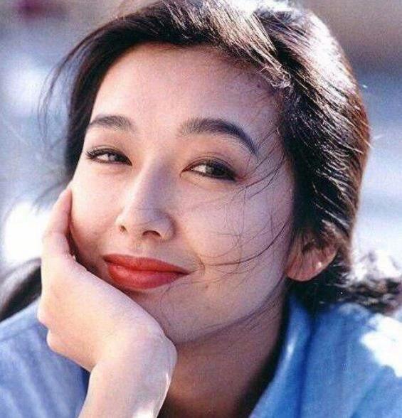 许晴江珊,许晴江珊徐帆吻戏