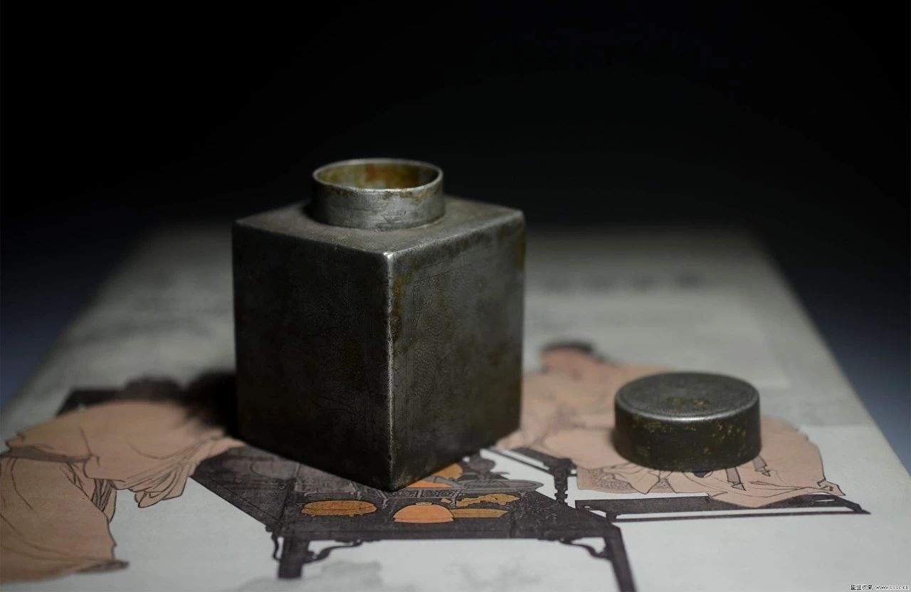 茶台上都摆些啥东西,茶桌上的基本物件