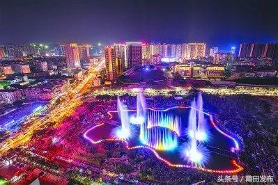 鑾嗙敯鏄竴搴х編涓界殑鍩庡競,绂忓缓鏃ユ姤璇勪环鑾嗙敯