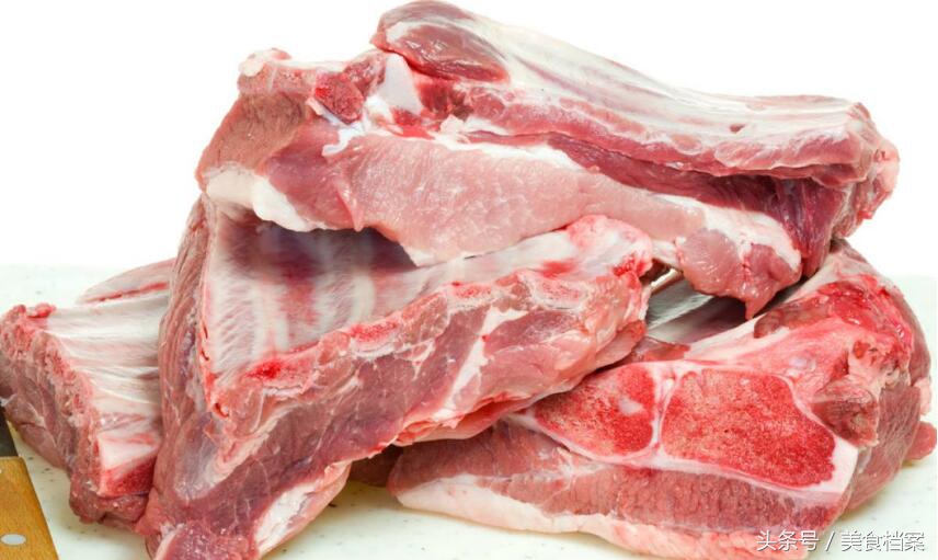 怎么炖排骨软烂不柴好吃,炖排骨肉比较硬又柴是怎么回事