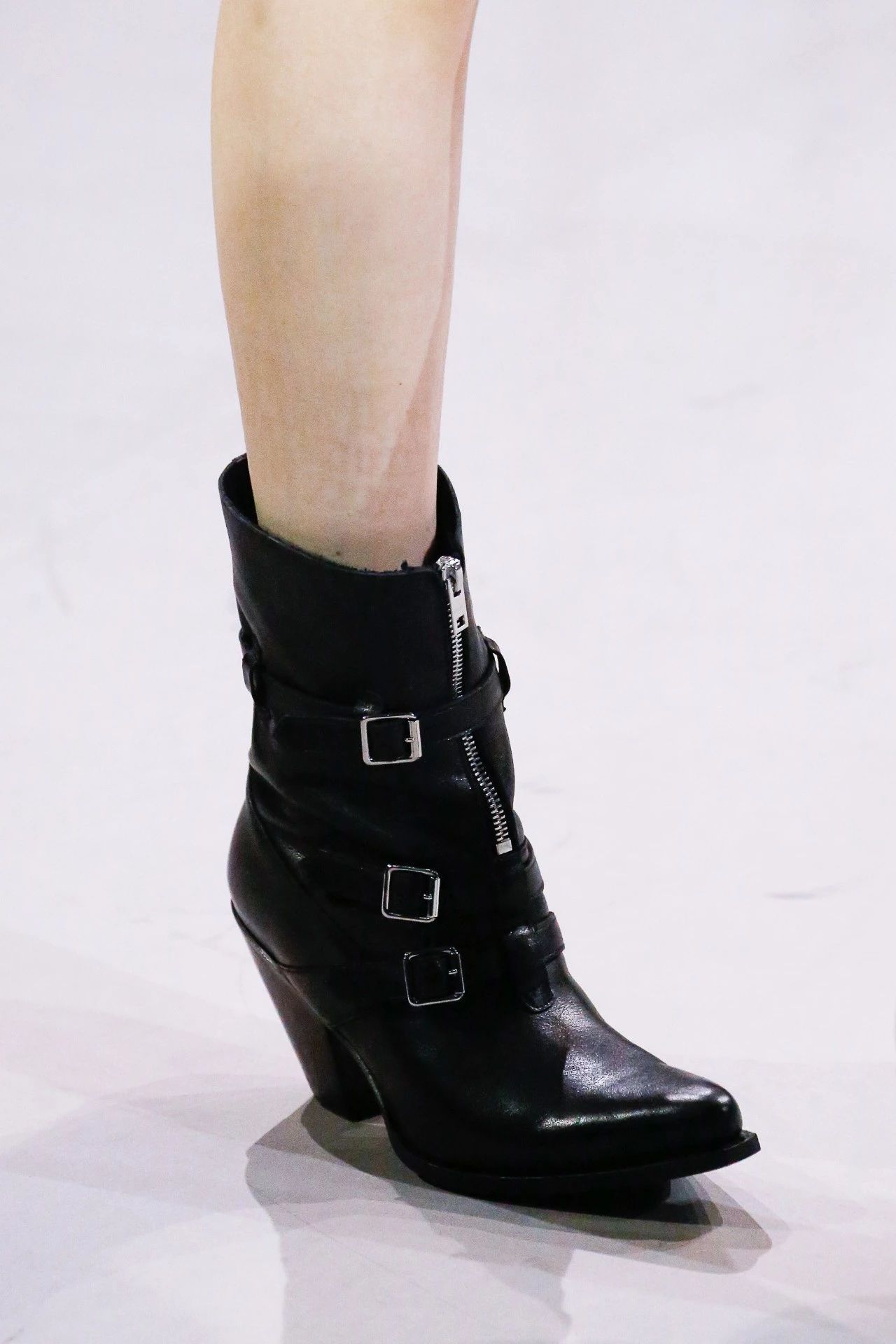 celine真的过气了么,celine之前和现在