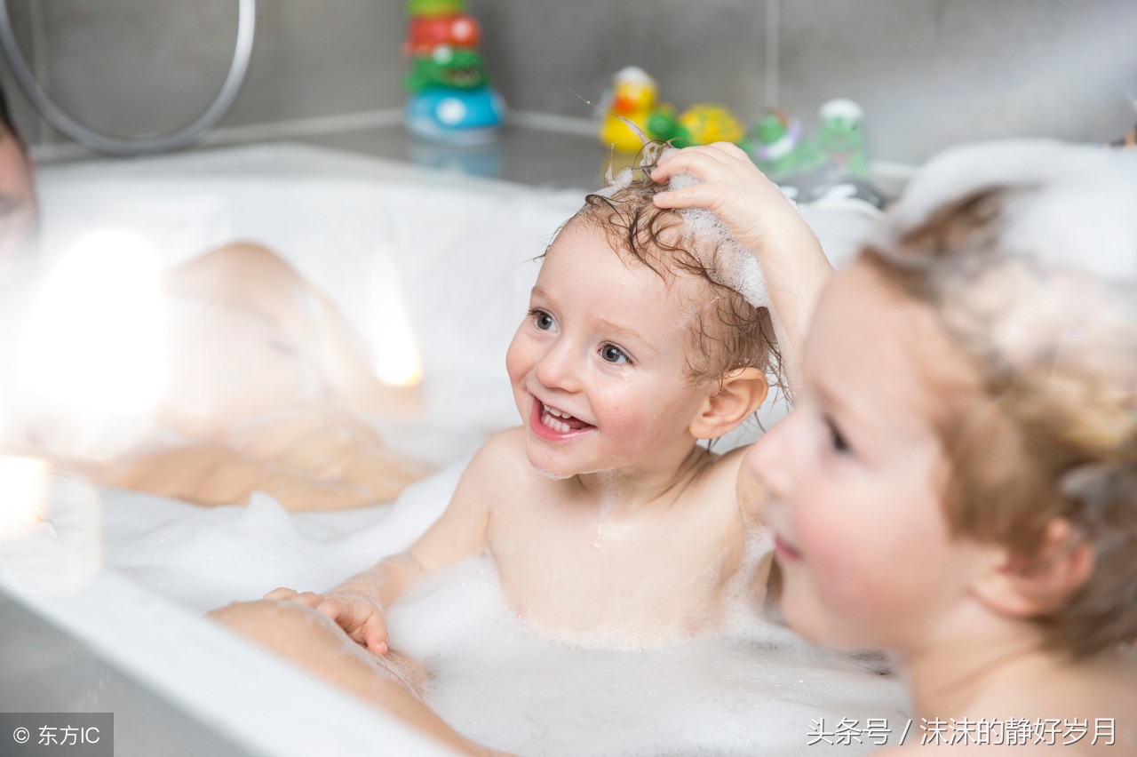 妈妈太爱干净宝宝反而容易生病,妈妈太爱干净孩子就喜欢脏乱