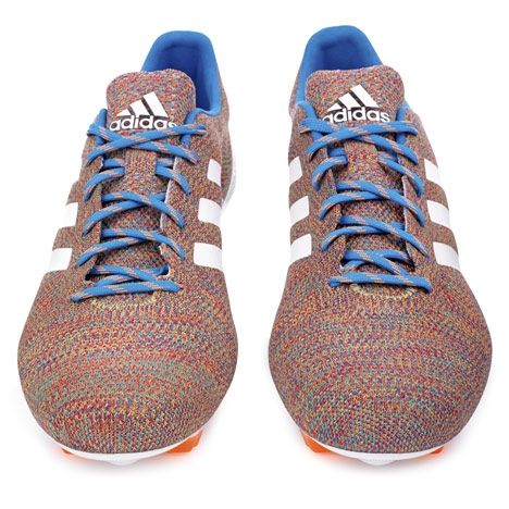 足球鞋鞋底都分为哪几样,足球鞋知识介绍