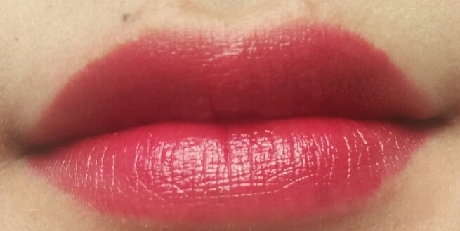 黄皮平价口红100元以下,口红唇釉滋润推荐平价适合黄皮