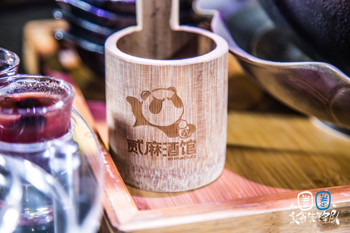 成都凌晨2点还在排队的贰麻酒馆，终于带着大熊猫来南昌了！