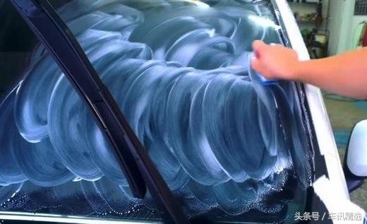 雨刮器嗡嗡响刮不动怎么处理,雨刮器吱吱的响怎样处理