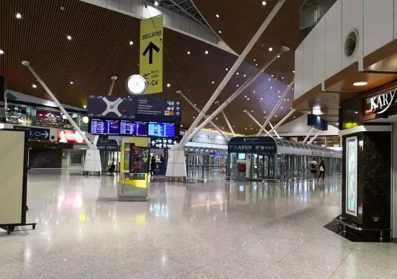 荷兰机场免税店值得推荐的好物,国外机场免税店有什么值得买