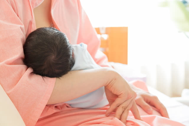 产后胎盘粘连有可能胎盘植入吗,产后胎盘粘连吃药能排出来吗