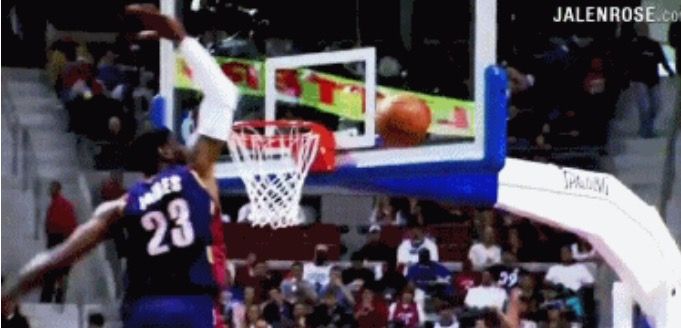 盖个帽头都能撞板？乔丹上演飞天追帽，Zion这身体难怪叫小詹姆斯