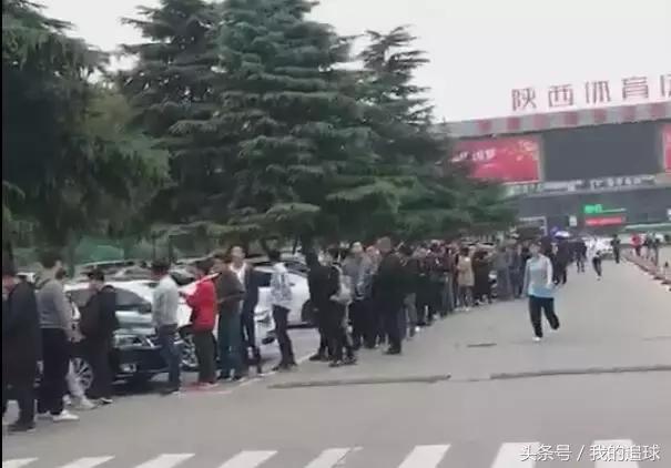 中乙淄博魔鬼主场,魔鬼主场人海浪潮