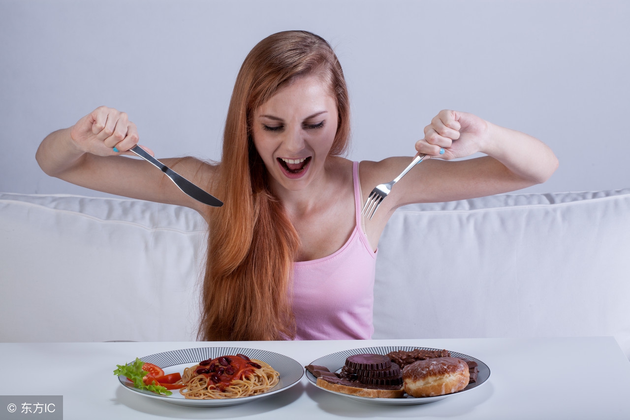 减脂期间怎么缓解饥饿,如果在减脂期间暴饮暴食了怎么办