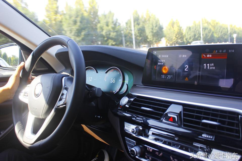 宝马530li详细试驾体验,吸粉有哪些表现